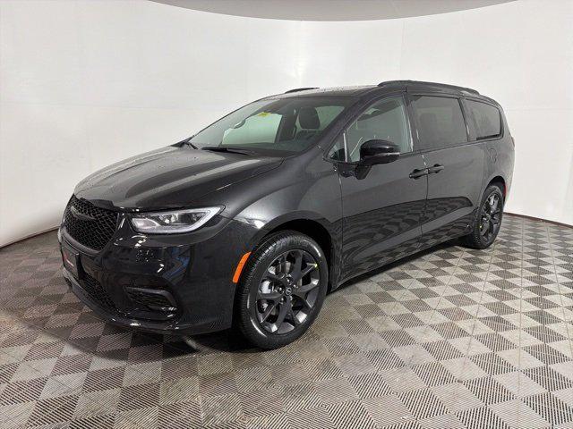 2026 Chrysler Pacifica PACIFICA LIMITED AWD