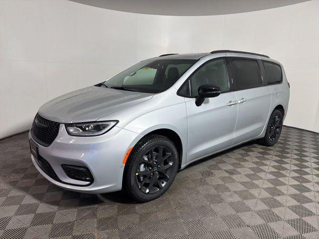 2026 Chrysler Pacifica PACIFICA LIMITED AWD