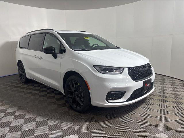 2026 Chrysler Pacifica PACIFICA LIMITED AWD