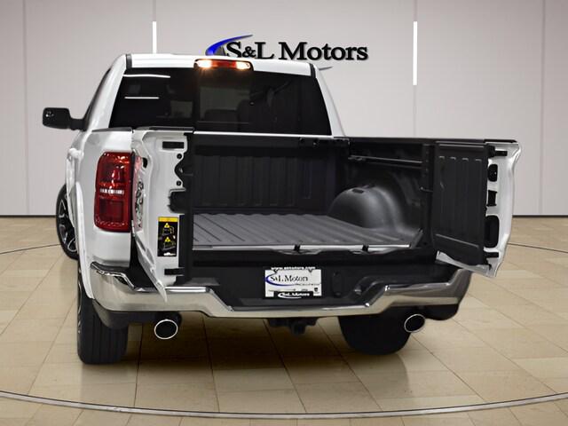 2026 Ram 1500 Limited Longhorn Crew Cab 4x4 5'7" Box