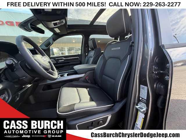2026 Ram 1500 Laramie Crew Cab 4x4 5'7" Box