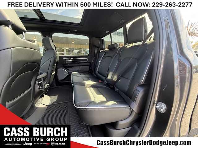 2026 Ram 1500 Laramie Crew Cab 4x4 5'7" Box