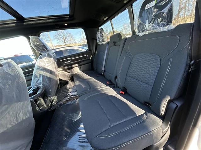 2026 Ram 1500 Big Horn Crew Cab 4x4 5'7" Box