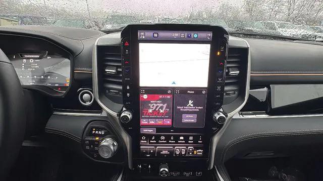 2026 Ram 1500 Tungsten Crew Cab 4x4 5'7" Box