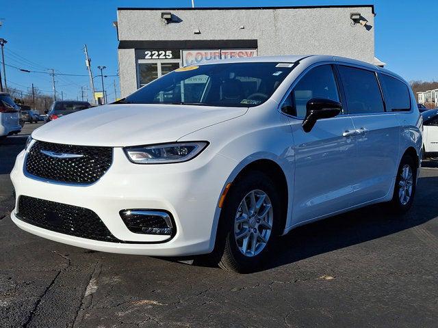 2026 Chrysler Pacifica PACIFICA SELECT