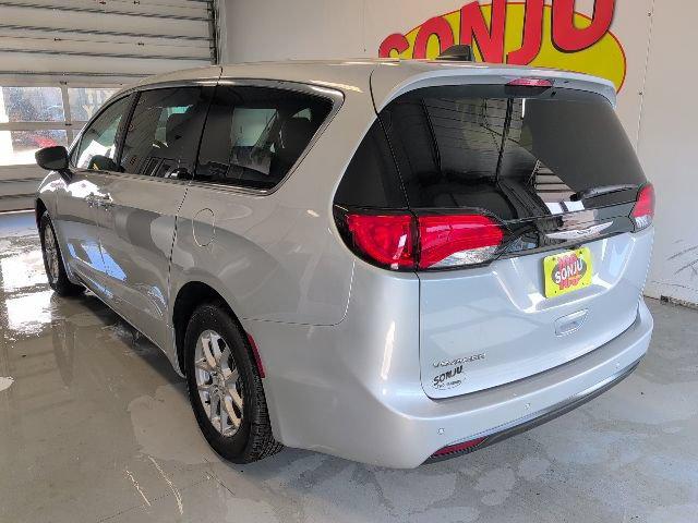 2026 Chrysler Voyager VOYAGER LX