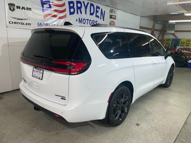 2026 Chrysler Pacifica PACIFICA LIMITED AWD