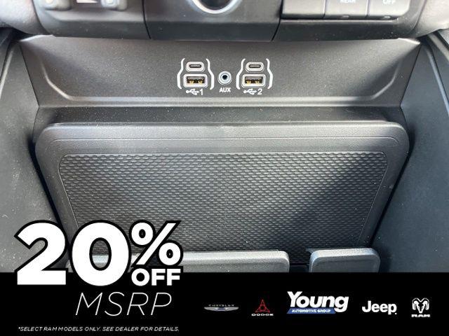 2026 Ram 1500 Big Horn Crew Cab 4x4 64 Box