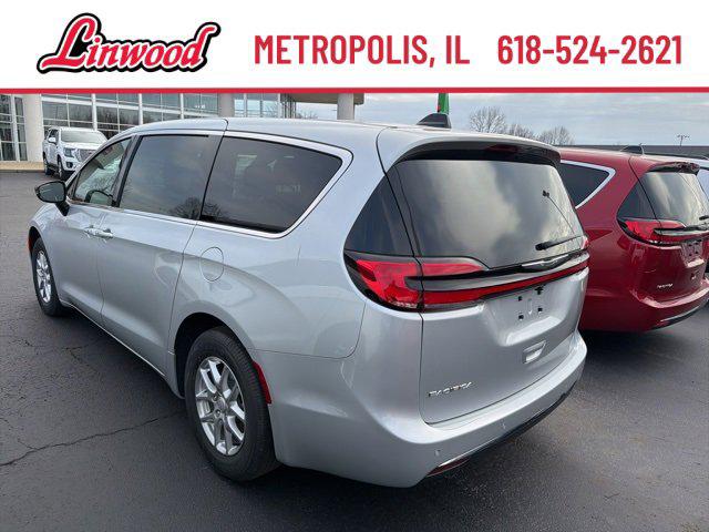 2026 Chrysler Pacifica PACIFICA SELECT