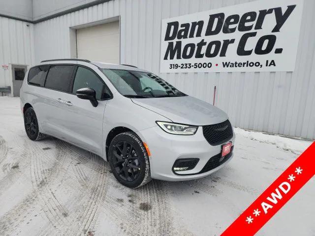 2026 Chrysler Pacifica PACIFICA SELECT AWD