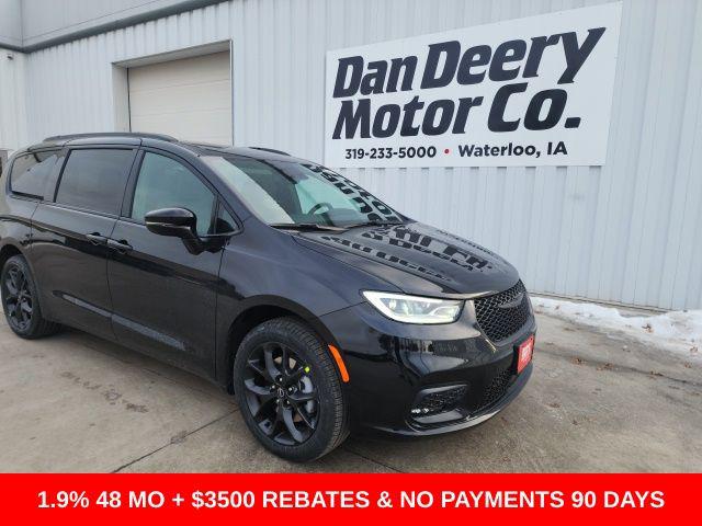 2026 Chrysler Pacifica PACIFICA SELECT AWD