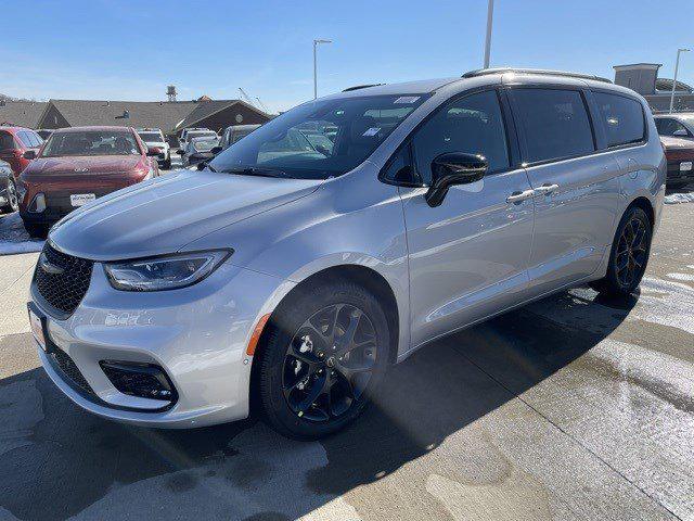 2026 Chrysler Pacifica PACIFICA SELECT