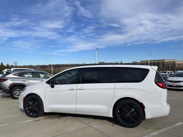 2026 Chrysler Pacifica PACIFICA SELECT 2026 Chrysler Pacifica PACIFICA SELECT