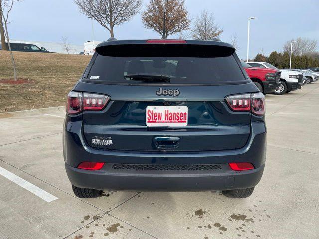 2026 Jeep Compass Latitude Altitude
