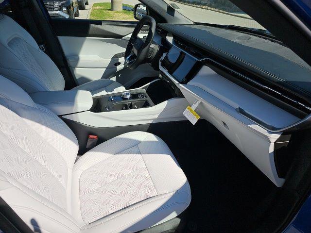 2026 Jeep Cherokee Overland 4x4