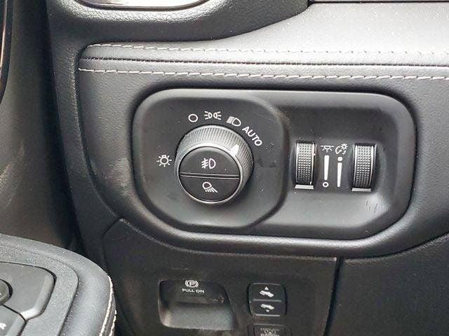 2026 Ram 1500 Limited Crew Cab 4x4 57 Box