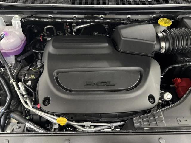 2026 Chrysler Pacifica Select AWD