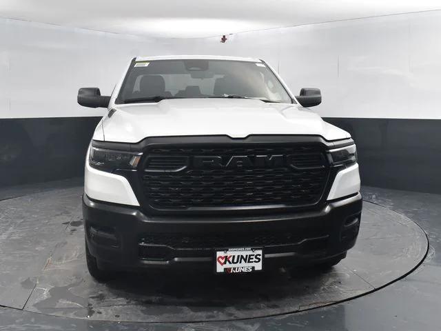 2026 RAM Ram 1500 RAM 1500 TRADESMAN QUAD CAB 4X2 64 BOX