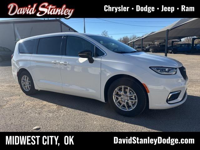 2026 Chrysler Pacifica PACIFICA SELECT