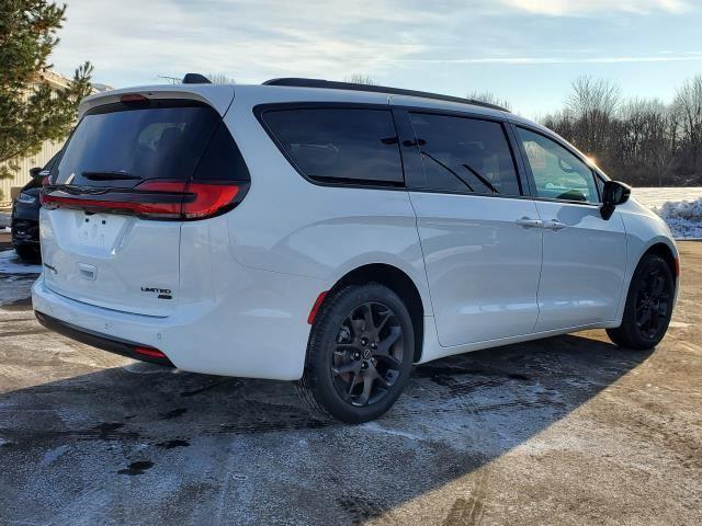 2026 Chrysler Pacifica PACIFICA LIMITED AWD