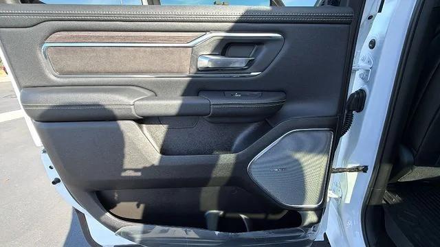 2026 Ram 1500 Laramie Crew Cab 4x4 5'7" Box