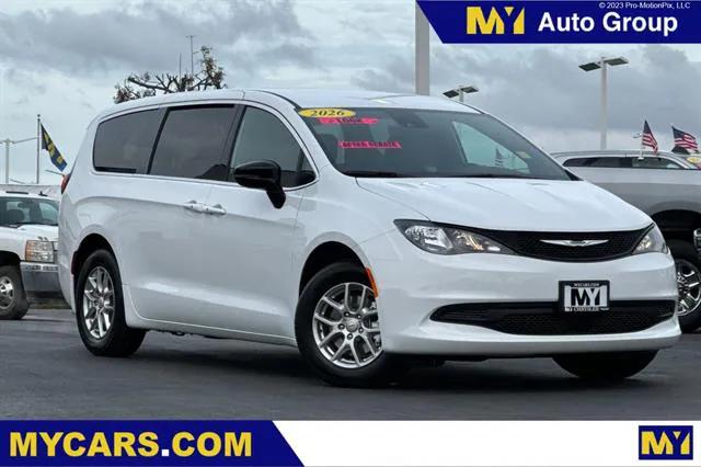 2026 Chrysler Voyager VOYAGER LX