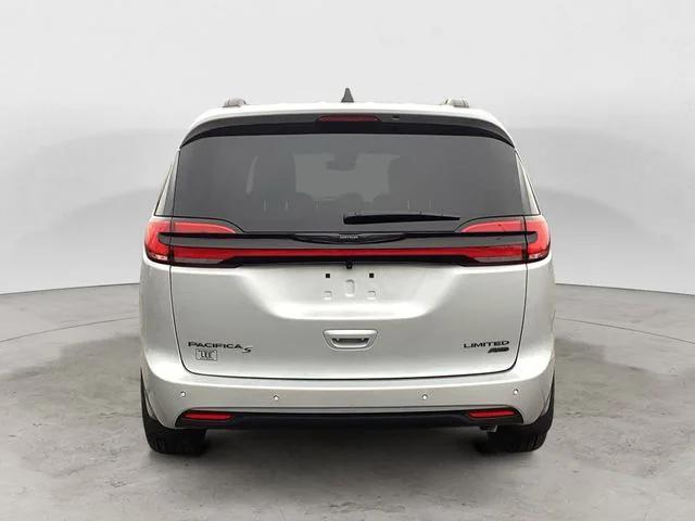 2026 Chrysler Pacifica Limited AWD
