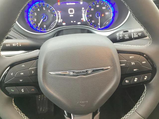 2026 Chrysler Pacifica Limited AWD