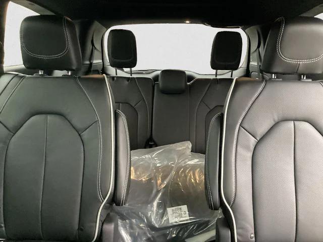 2026 Chrysler Pacifica Limited AWD