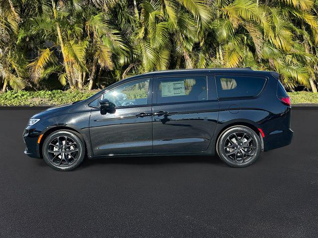 2026 Chrysler Pacifica PACIFICA LIMITED