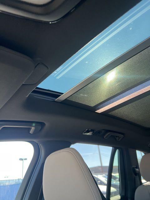 2026 Volvo XC90 Plus, B6 AWD Gas (mild hybrid), Gasoline, Bright, 7 Seats