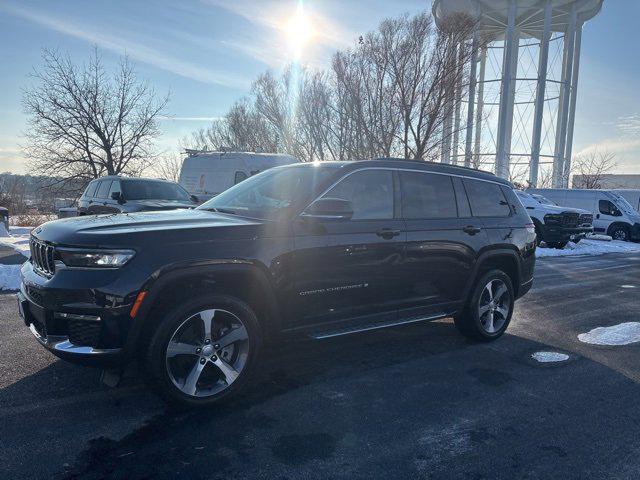 2024 Jeep Grand Cherokee L Limited 4x4 2024 Jeep Grand Cherokee L Limited 4x4