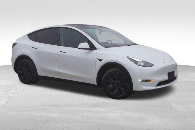 2025 Tesla Model Y Long Range Dual Motor All-Wheel Drive 2025 Tesla Model Y Long Range Dual Motor All-Wheel Drive