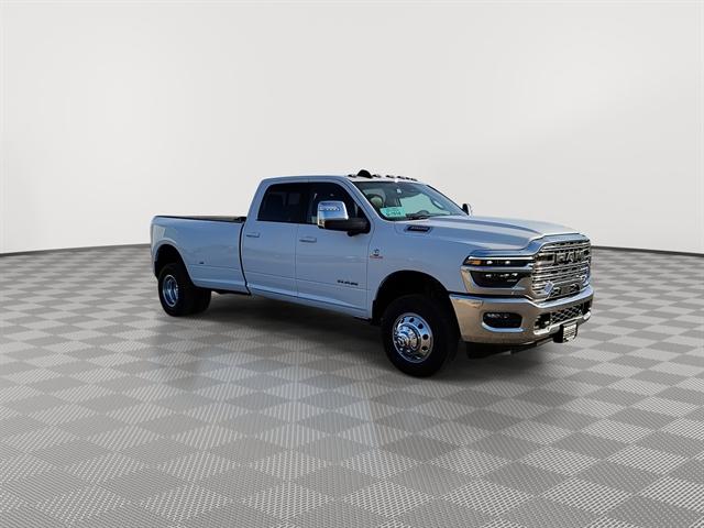 2026 RAM Ram 3500 RAM 3500 LARAMIE CREW CAB 4X4 8 BOX