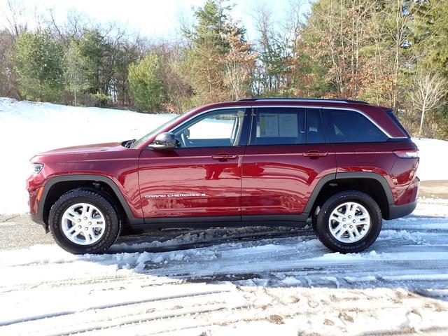 2023 Jeep Grand Cherokee Laredo 4x4 2023 Jeep Grand Cherokee Laredo 4x4