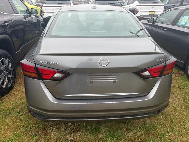2023 Nissan Altima SV FWD