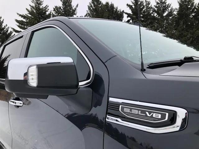 2025 GMC Sierra 1500 4WD Crew Cab Short Box SLT