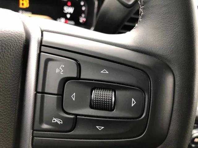 2025 GMC Sierra 1500 4WD Crew Cab Short Box SLT