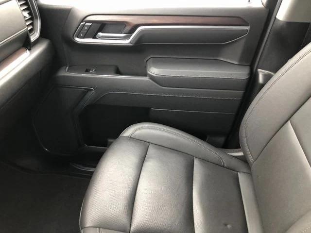 2025 GMC Sierra 1500 4WD Crew Cab Short Box SLT