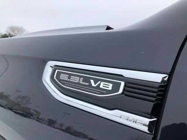 2025 GMC Sierra 1500 4WD Crew Cab Short Box SLT