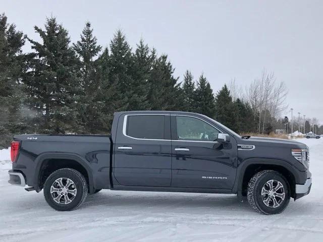 2025 GMC Sierra 1500 4WD Crew Cab Short Box SLT