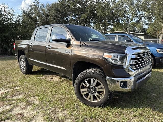 2018 Toyota Tundra SR5 5.7L V8