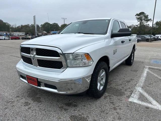 2023 RAM 1500 Classic SLT Crew Cab 4x4 57 Box 2023 RAM 1500 Classic SLT Crew Cab 4x4 57 Box