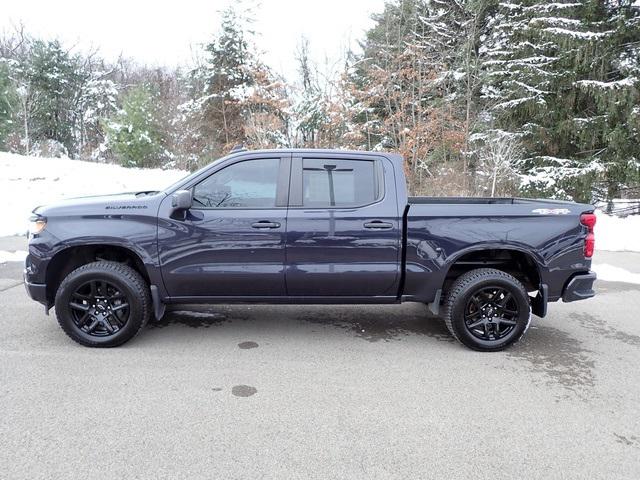 2022 Chevrolet Silverado 1500 4WD Crew Cab Short Bed Custom 2022 Chevrolet Silverado 1500 4WD Crew Cab Short Bed Custom