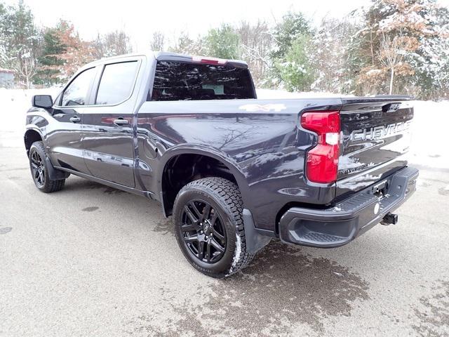 2022 Chevrolet Silverado 1500 4WD Crew Cab Short Bed Custom 2022 Chevrolet Silverado 1500 4WD Crew Cab Short Bed Custom