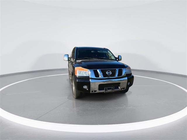 2009 Nissan Titan LE