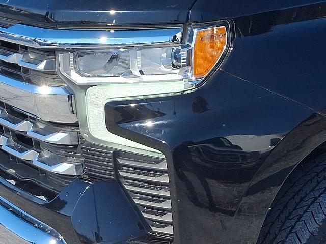 2023 Chevrolet Silverado 1500 4WD Crew Cab Short Bed LTZ