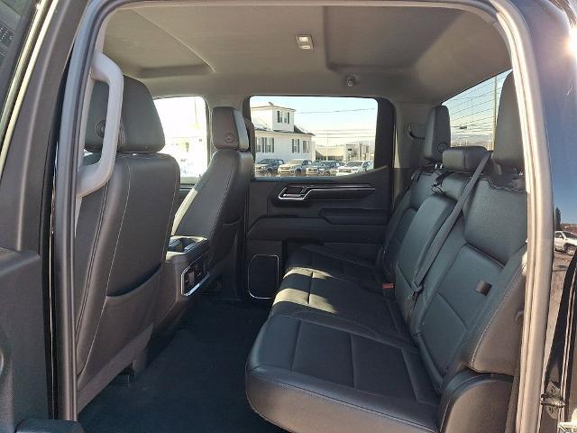 2023 Chevrolet Silverado 1500 4WD Crew Cab Short Bed LTZ