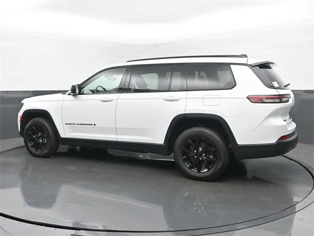 2024 Jeep Grand Cherokee L Altitude 4x4