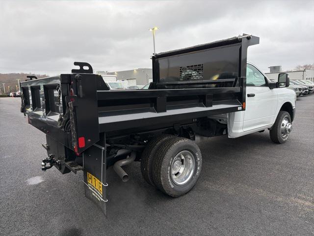2024 RAM Ram 3500 Chassis Cab RAM 3500 TRADESMAN CHASSIS REGULAR CAB 4X4 60 CA